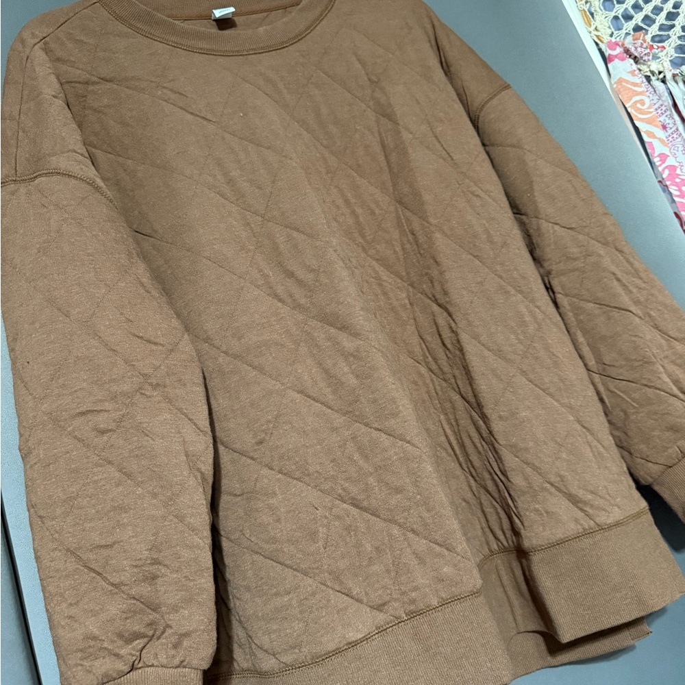 Old Navy Light Brown Crewneck Sweater with Relaxed Fit and Long Sleeves - Picture 3 of 4